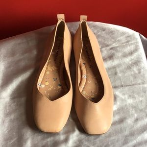 Lucky Brand flats.